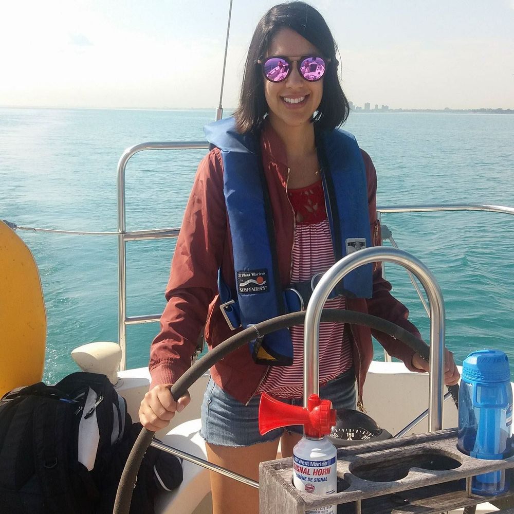 Meet your Posher, Adriana